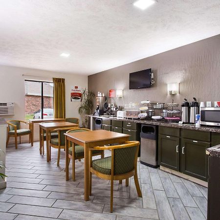 Red Lion Inn & Suites Olathe Kansas City Bagian luar foto