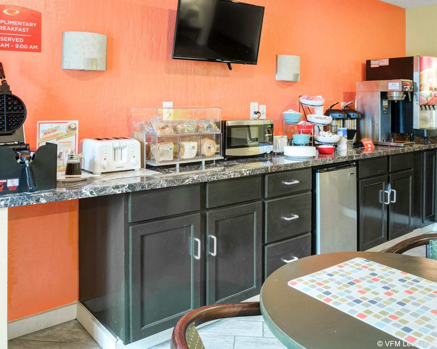 Red Lion Inn & Suites Olathe Kansas City Bagian luar foto